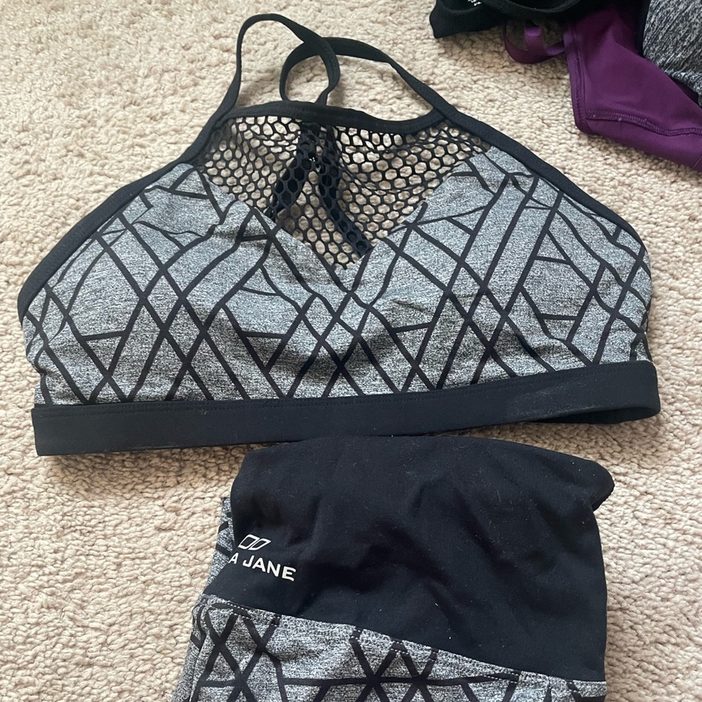 Lorna Jane workout set